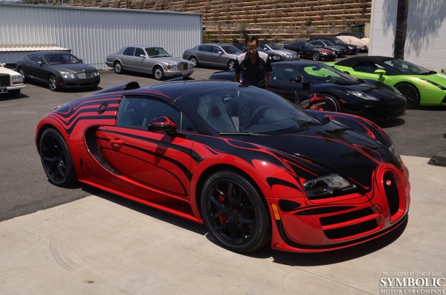 Красно-Черный Bugatti Veyron L’Or 2024